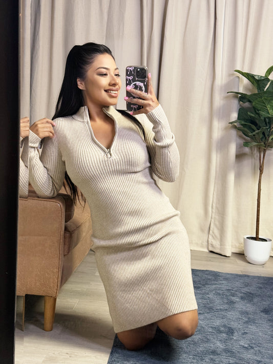 Cozy Zip- Midi Dress 🤍 Beige